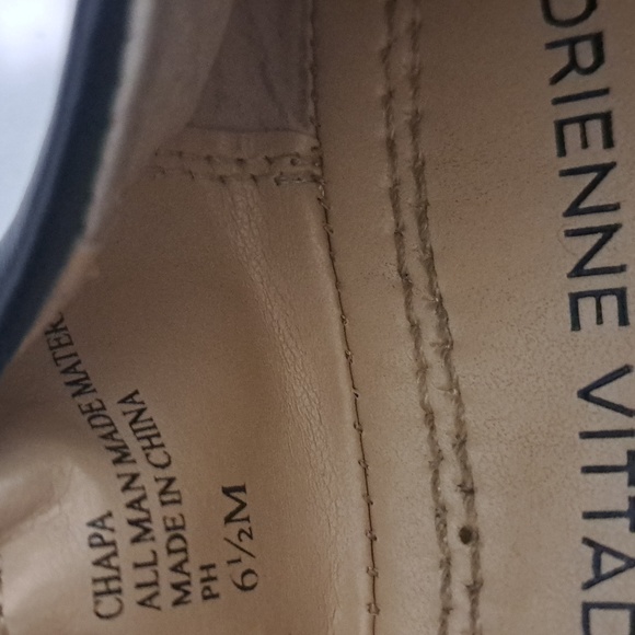 Adrienne Vittadini Chapa Black Ballet Flats - Picture 5 of 5